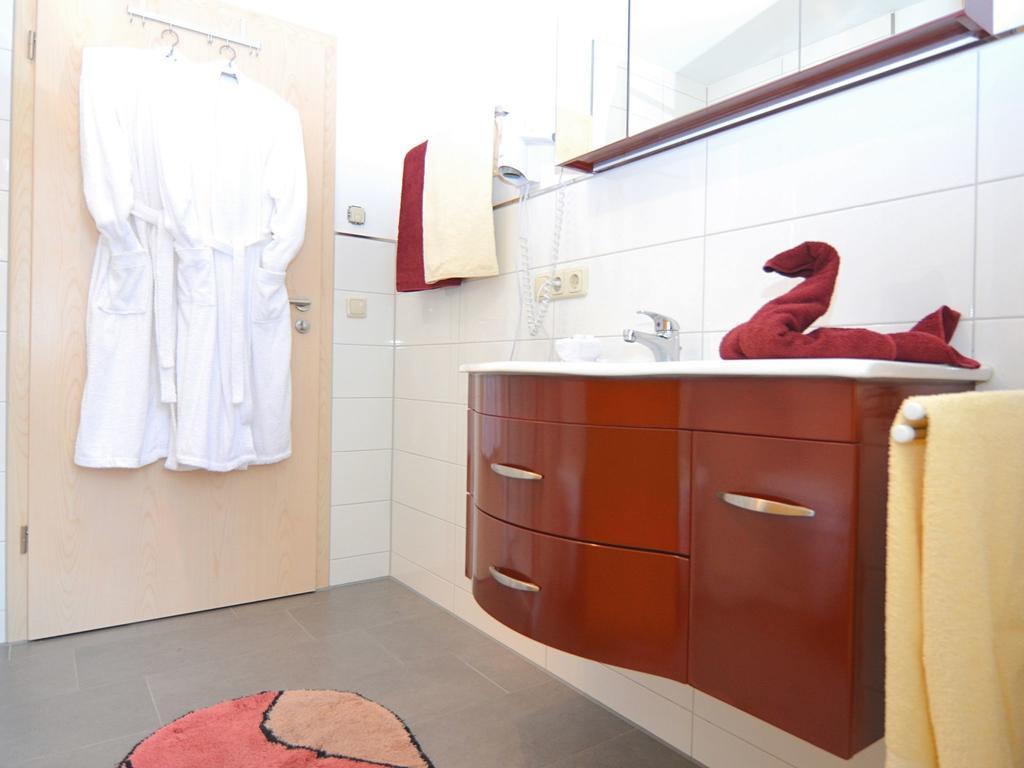 Holiday Flat With Swimming Pool In Prackenbach Viechtach Exterior photo